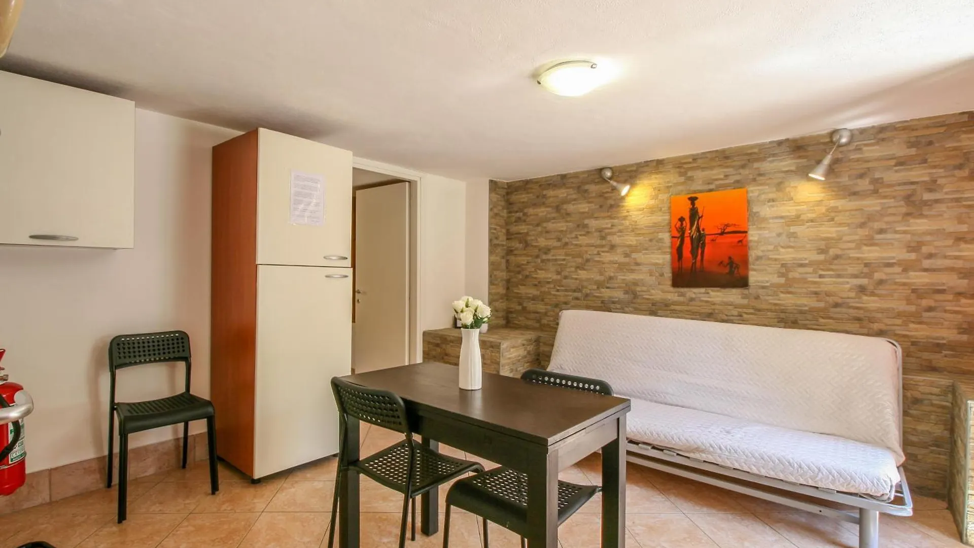 Garden Basement - Seminterrato - Fiumicino Airport Apartment Italy
