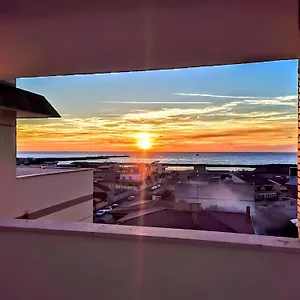 Vuel Sea View House -10 Minutes From The Airport Фьюмичино