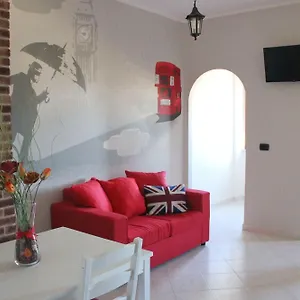 בית הארחה Metropolis Rooms&services, פיומיצ'ינו